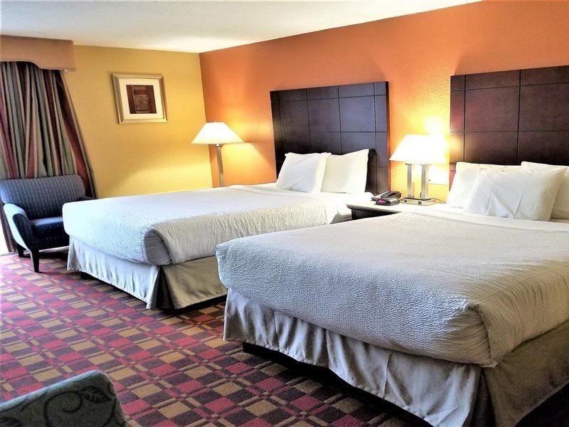 Howard Johnson By Wyndham Clifton Nj Екстериор снимка