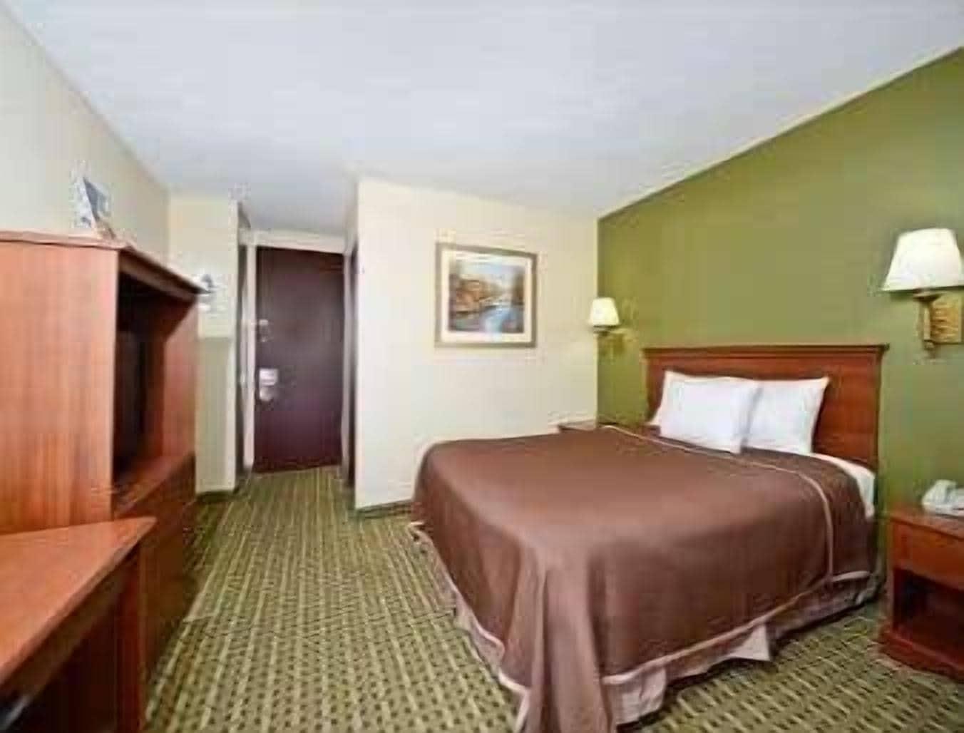 Howard Johnson By Wyndham Clifton Nj Екстериор снимка